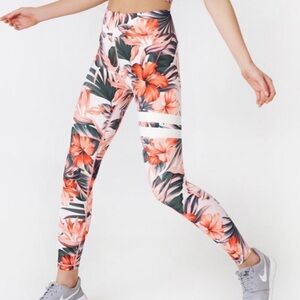 STRONGER Peace Tights size XS